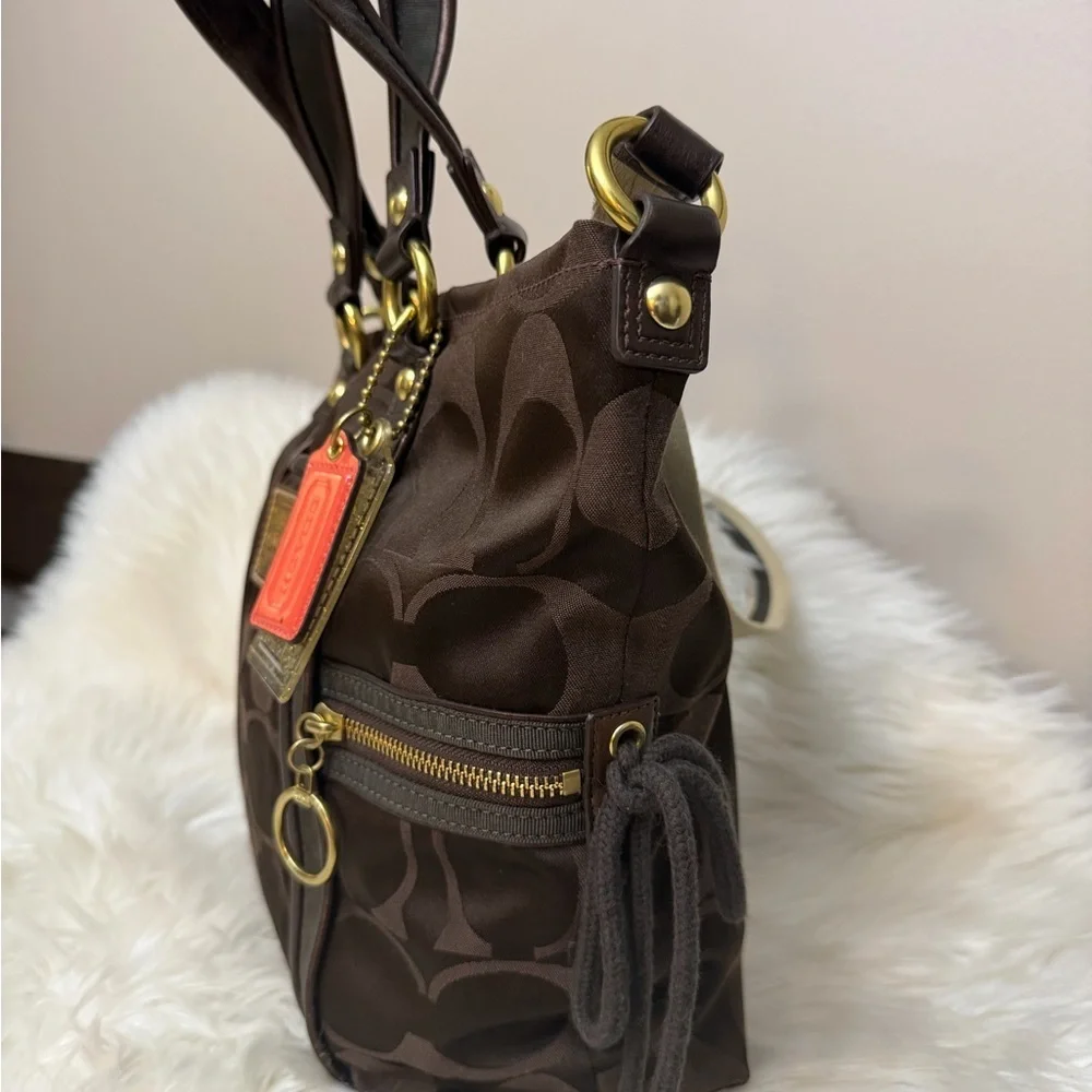 Coach Brown Signature Tote with Contrast Cream Strap#F13843